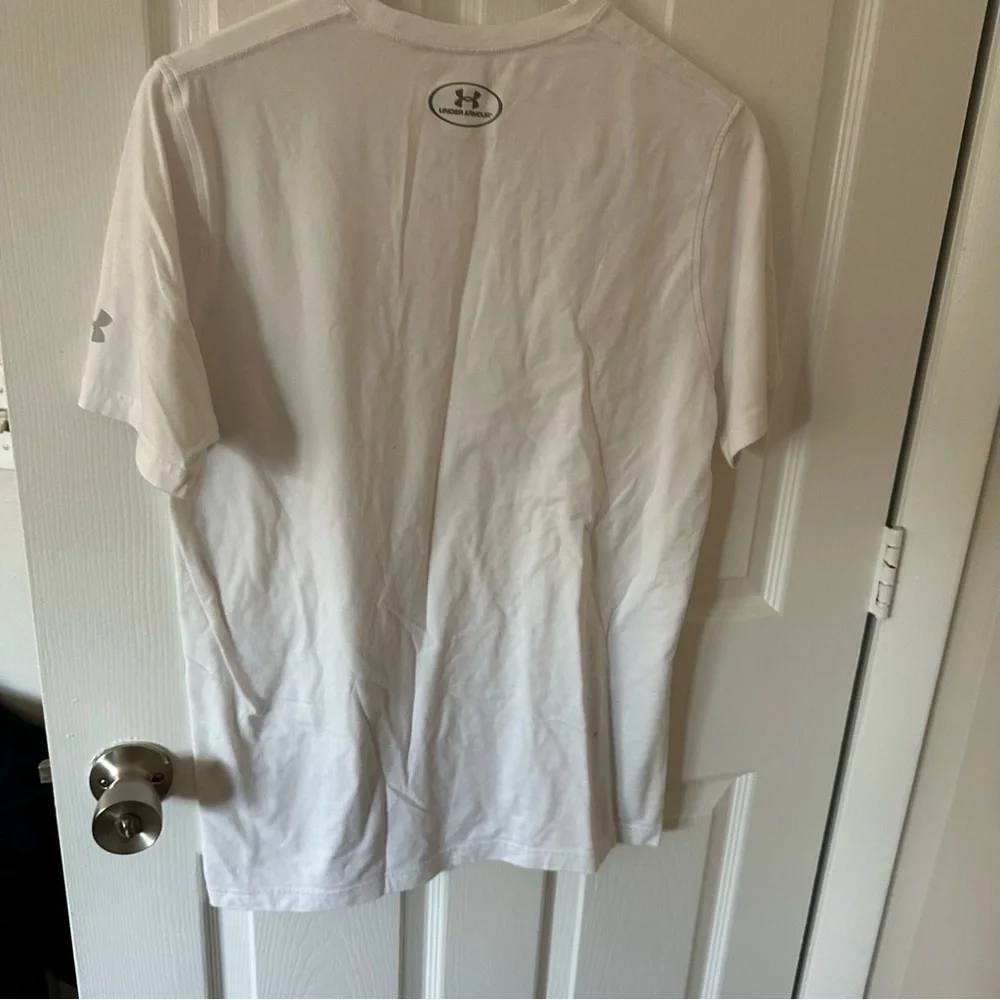 White Under Armour T-Shirt - Picture 3 of 7